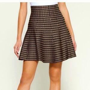 MacStudio Houndstooth Knit Pull On Skirt Fall Minimalist Quiet Luxury